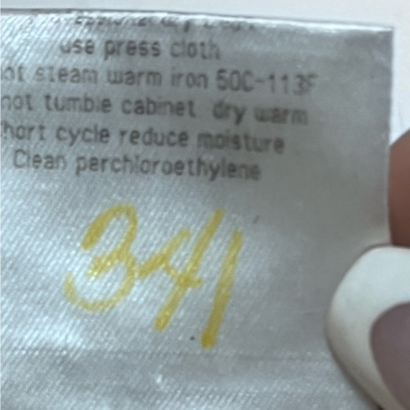 Giorgio Armani Cream Classico Trousers Cuffed Pleated Sz 46 US Sz 10-12 Women - Picture 7 of 12